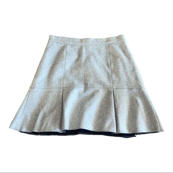 Madewell Light Grey Pleated Scuba Trumpet Mini Skirt 2 - Picture 2 of 9